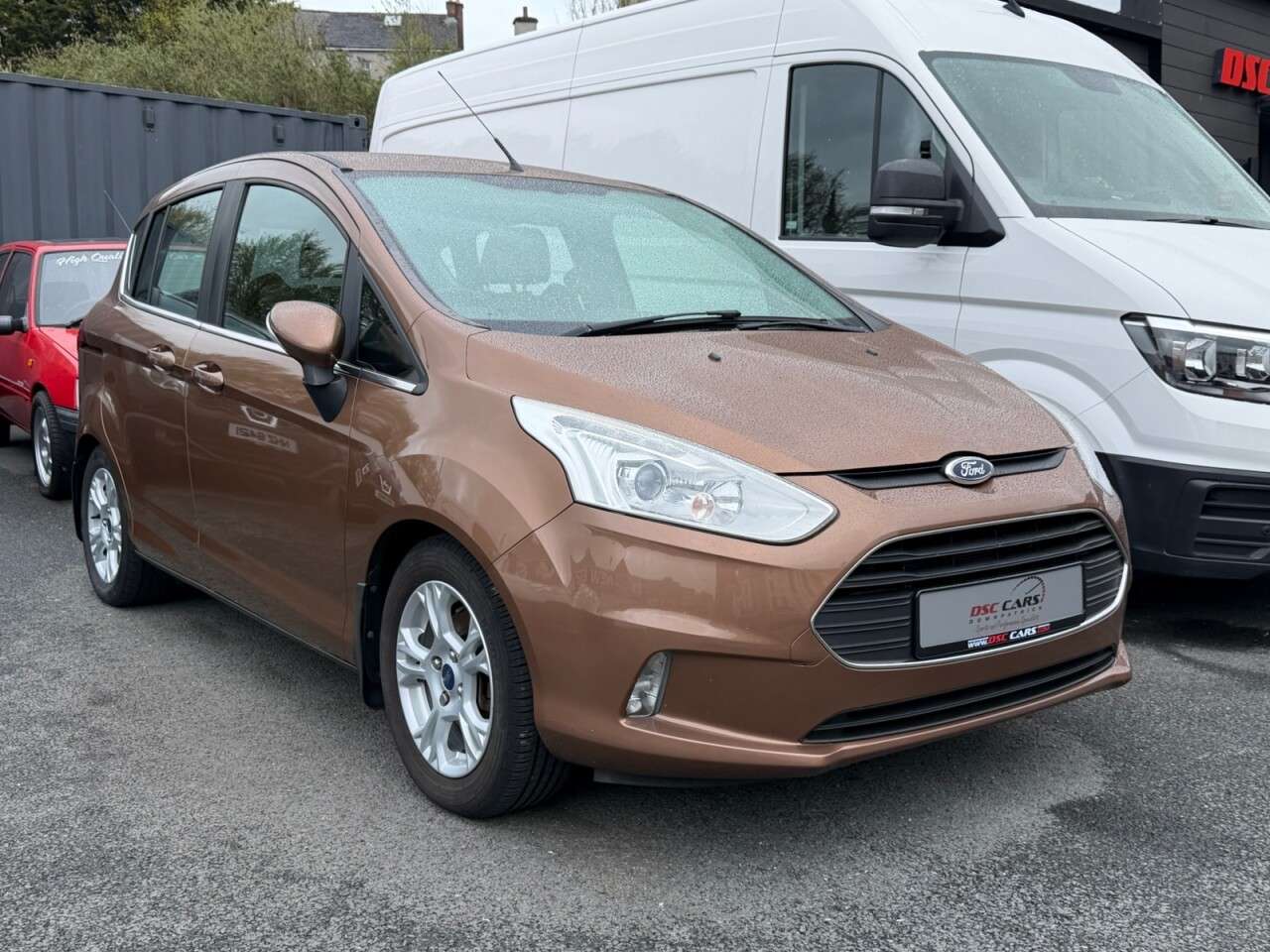 A 2014 FORD B-MAX 1.0T EcoBoost Zetec MPV 5dr Petrol Manual Euro 5 (100 ps) ONE OWNER FRON NE A 2014 FORD B-MAX 1.0T EcoBoost Zetec MPV 5dr Petrol Manual Euro 5 (100 ps) ONE OWNER FRON NE