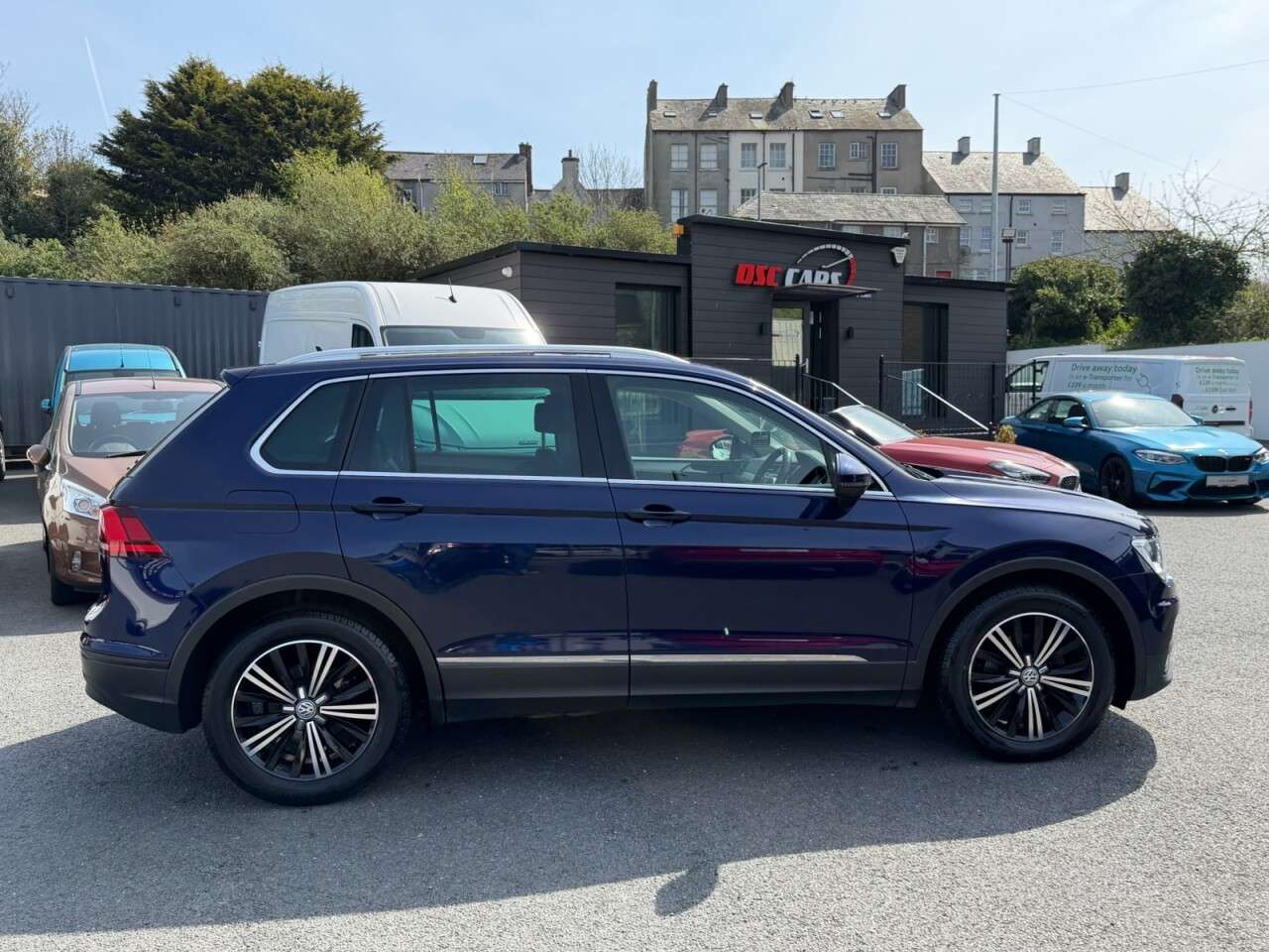 2017 VOLKSWAGEN TIGUAN 2017 VOLKSWAGEN TIGUAN
