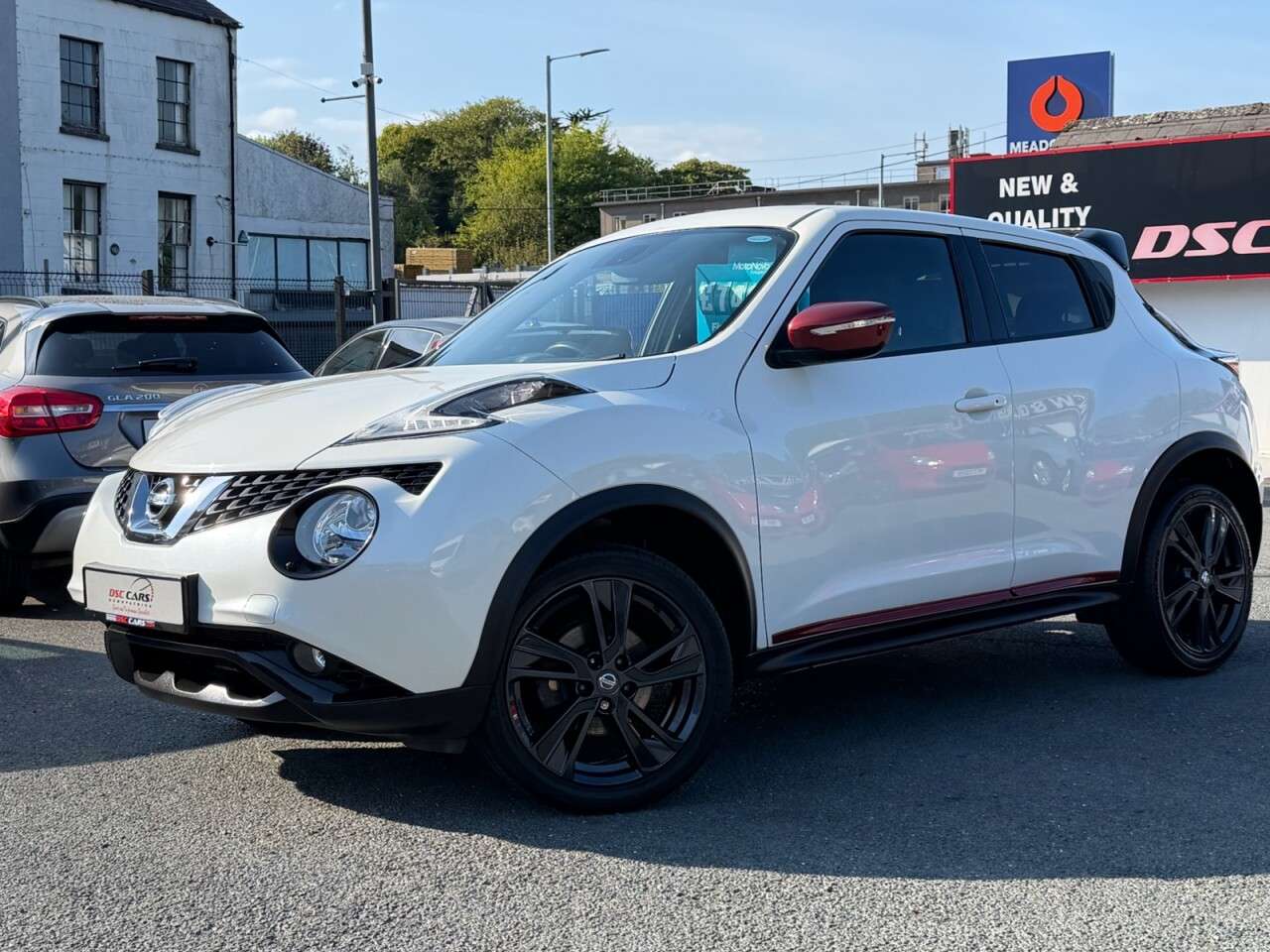 A 2017 NISSAN JUKE 1.2 DIG-T Envy SUV 5dr Petrol Manual Euro 6 (s/s) (115 ps) SPECIAL EDITION A 2017 NISSAN JUKE 1.2 DIG-T Envy SUV 5dr Petrol Manual Euro 6 (s/s) (115 ps) SPECIAL EDITION