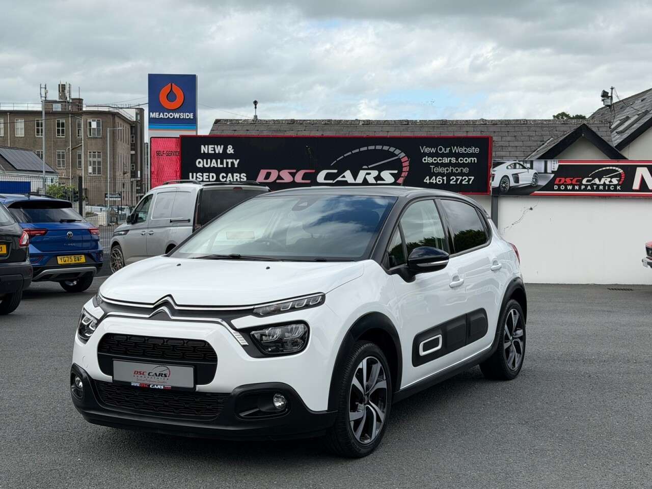 A 2023 CITROEN C3 1.2 PureTech Shine Plus Hatchback 5dr Petrol Manual Euro 6 (s/s) (110 ps) F A 2023 CITROEN C3 1.2 PureTech Shine Plus Hatchback 5dr Petrol Manual Euro 6 (s/s) (110 ps) F