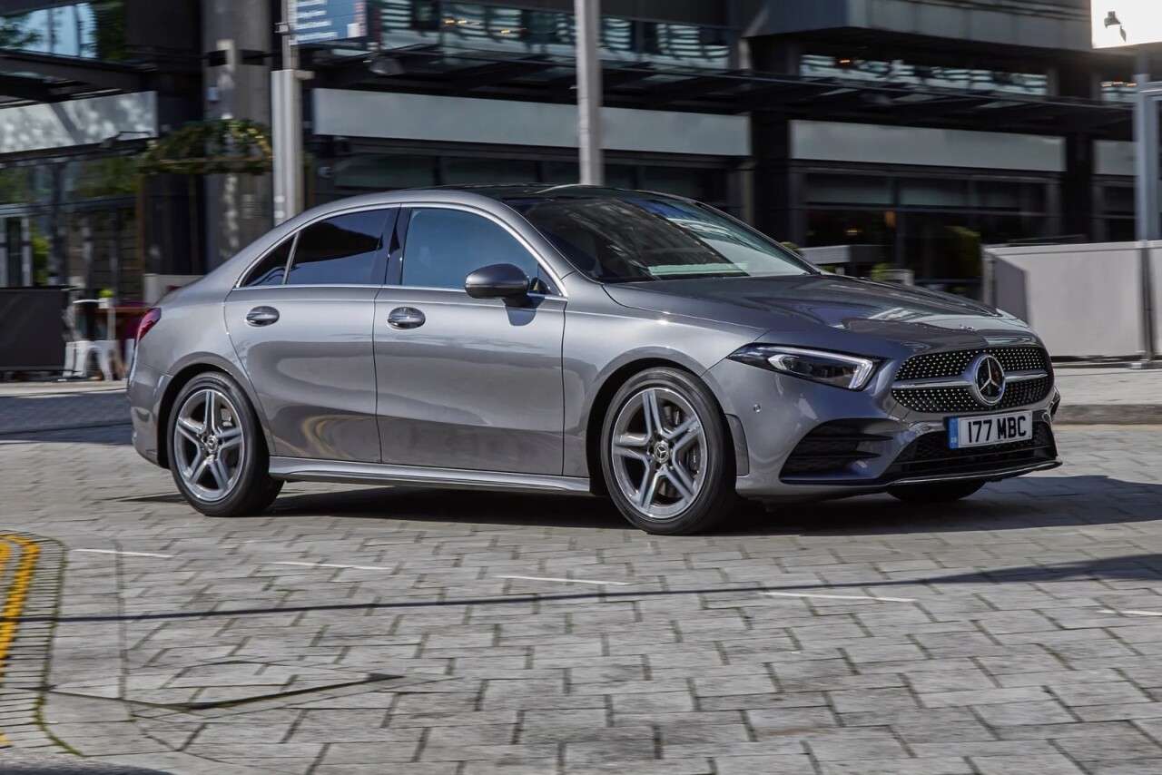 A 2019 MERCEDES-BENZ A CLASS 1.5 A180d AMG Line (Executive) Saloon 4dr Diesel 7G-DCT Euro 6 (s/s) (116 p A 2019 MERCEDES-BENZ A CLASS 1.5 A180d AMG Line (Executive) Saloon 4dr Diesel 7G-DCT Euro 6 (s/s) (116 p
