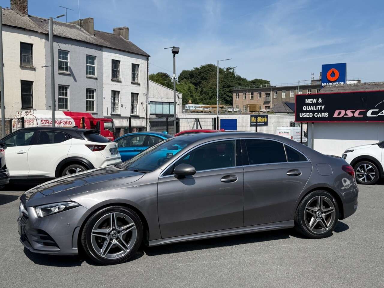 A 2019 MERCEDES-BENZ A CLASS 1.5 A180d AMG Line (Executive) Saloon 4dr Diesel 7G-DCT Euro 6 (s/s) (116 p A 2019 MERCEDES-BENZ A CLASS 1.5 A180d AMG Line (Executive) Saloon 4dr Diesel 7G-DCT Euro 6 (s/s) (116 p