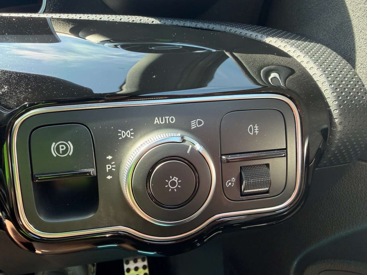 2019 MERCEDES-BENZ A CLASS 2019 MERCEDES-BENZ A CLASS