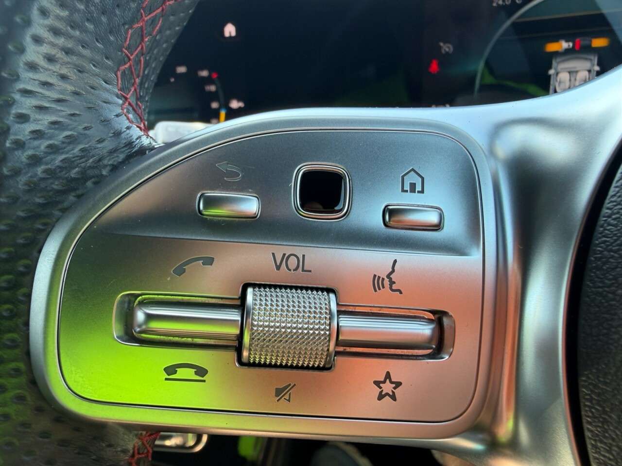 2019 MERCEDES-BENZ A CLASS 2019 MERCEDES-BENZ A CLASS
