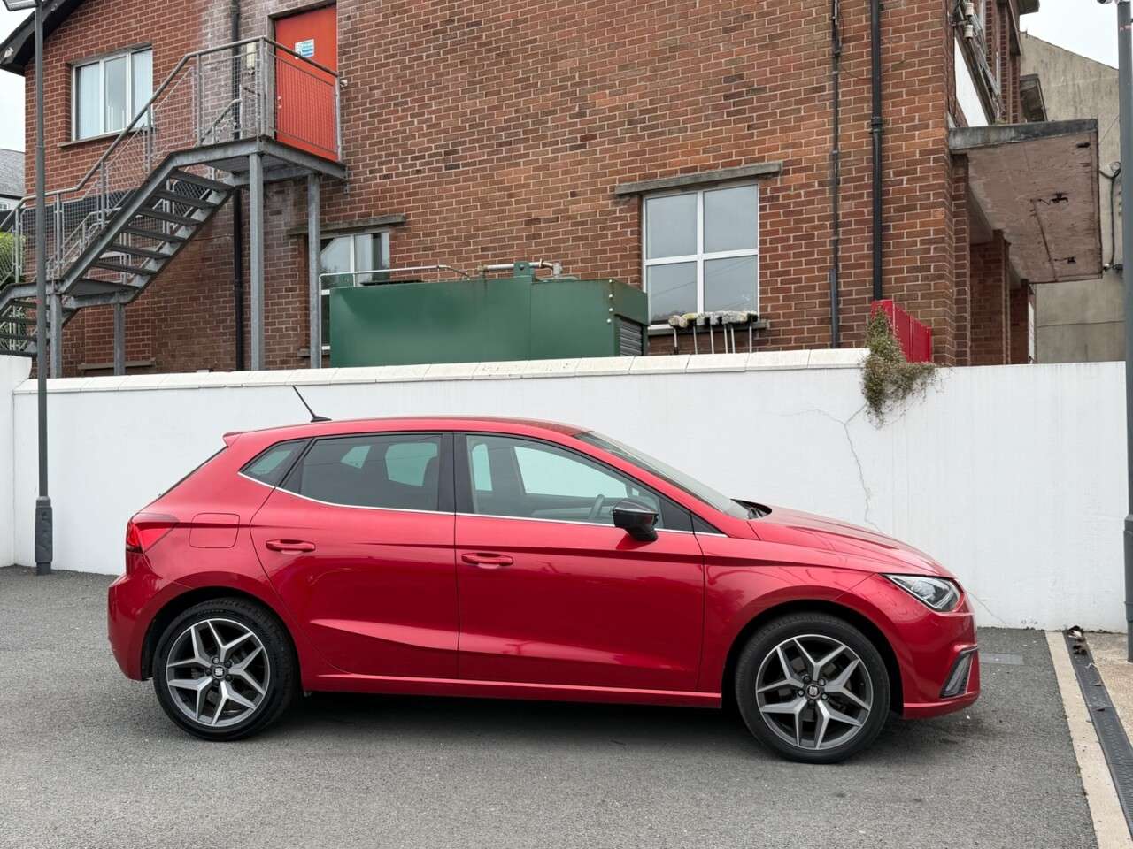 A 2021 SEAT IBIZA 1.0 TSI XCELLENCE Hatchback 5dr Petrol Manual Euro 6 (s/s) (110 ps) A 2021 SEAT IBIZA 1.0 TSI XCELLENCE Hatchback 5dr Petrol Manual Euro 6 (s/s) (110 ps)