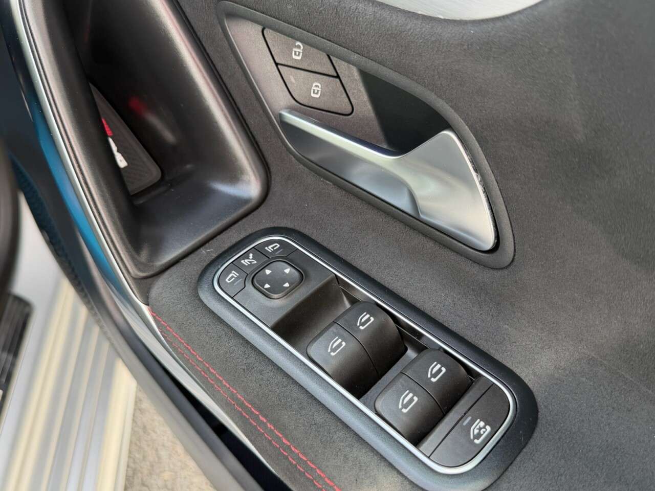 2019 MERCEDES-BENZ A CLASS 2019 MERCEDES-BENZ A CLASS