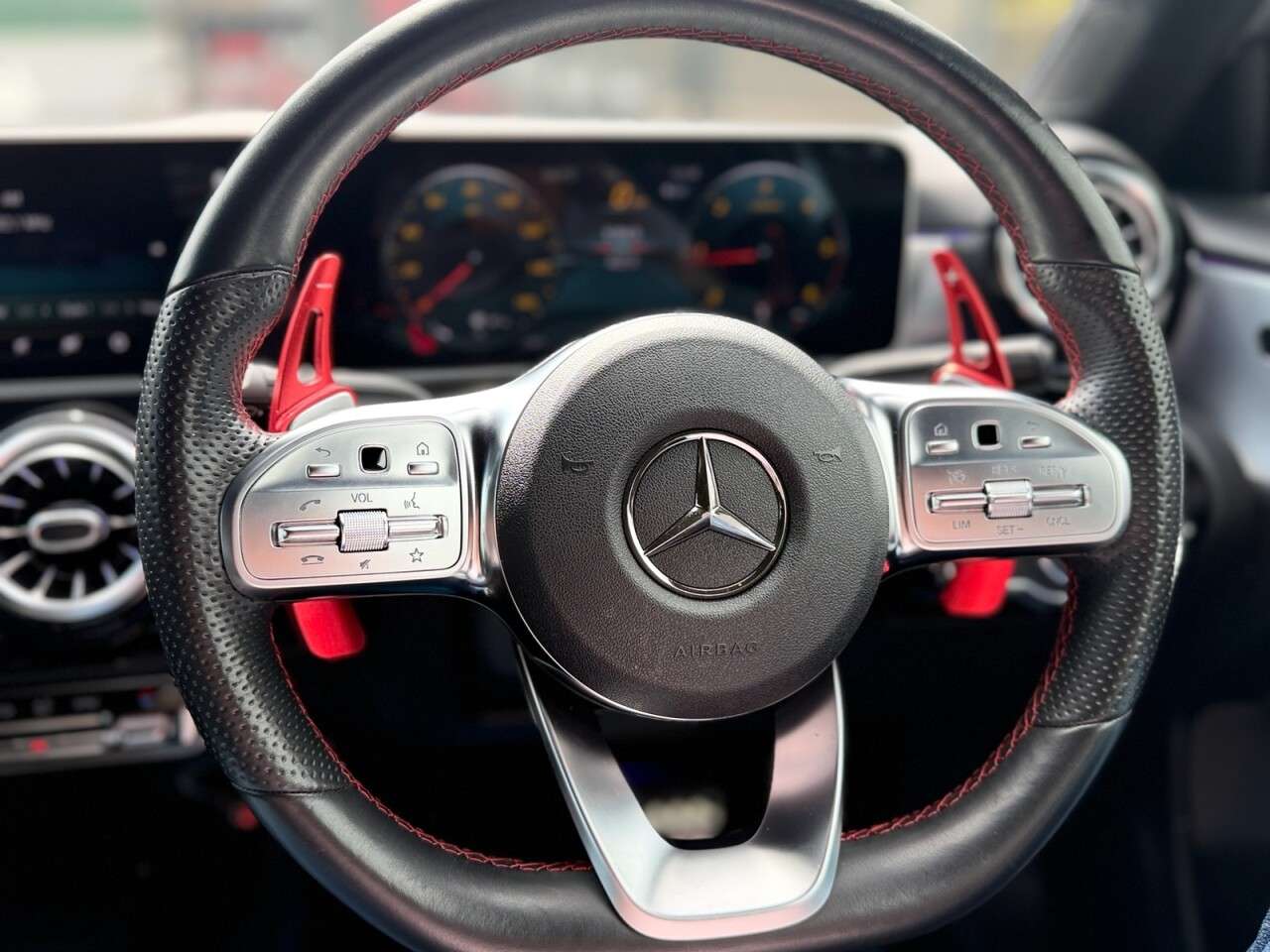 2019 MERCEDES-BENZ A CLASS 2019 MERCEDES-BENZ A CLASS
