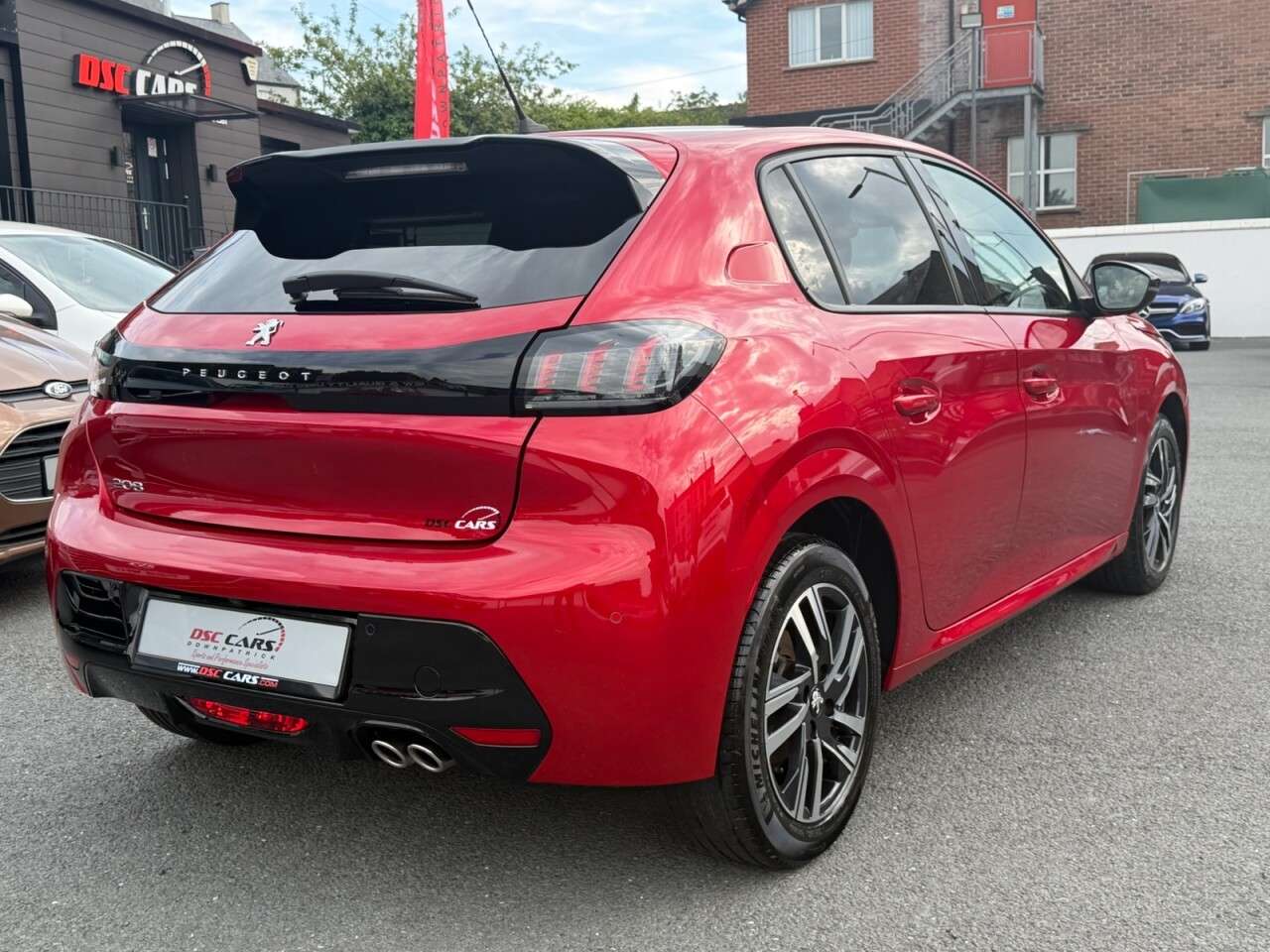 A 2023 PEUGEOT 208 1.2 PureTech Allure Premium + Hatchback 5dr Petrol EAT Euro 6 (s/s) (130 ps A 2023 PEUGEOT 208 1.2 PureTech Allure Premium + Hatchback 5dr Petrol EAT Euro 6 (s/s) (130 ps