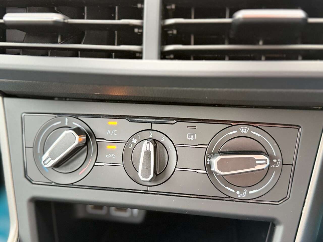 2018 VOLKSWAGEN POLO 2018 VOLKSWAGEN POLO