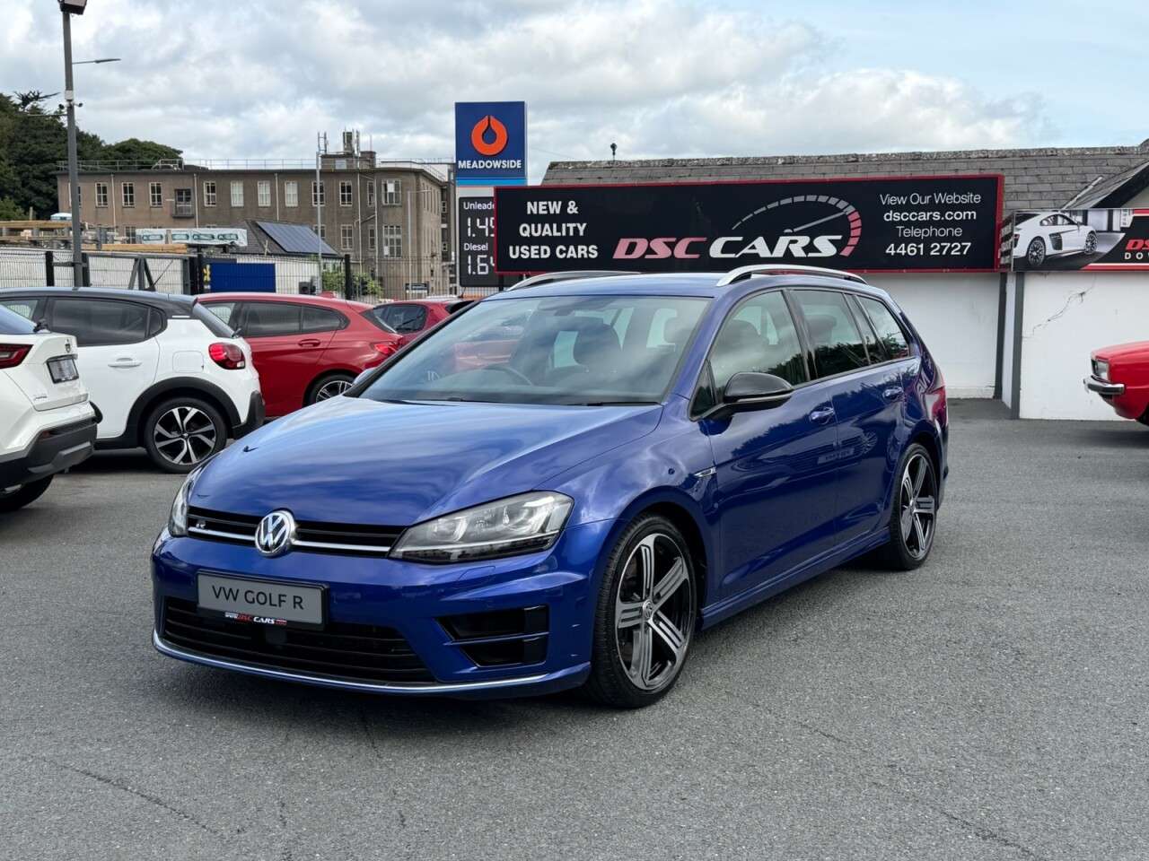 A 2016 VOLKSWAGEN GOLF 2.0 TSI BlueMotion Tech R Estate 5dr Petrol DSG 4MOTION Euro 6 (s/s) (300 p A 2016 VOLKSWAGEN GOLF 2.0 TSI BlueMotion Tech R Estate 5dr Petrol DSG 4MOTION Euro 6 (s/s) (300 p