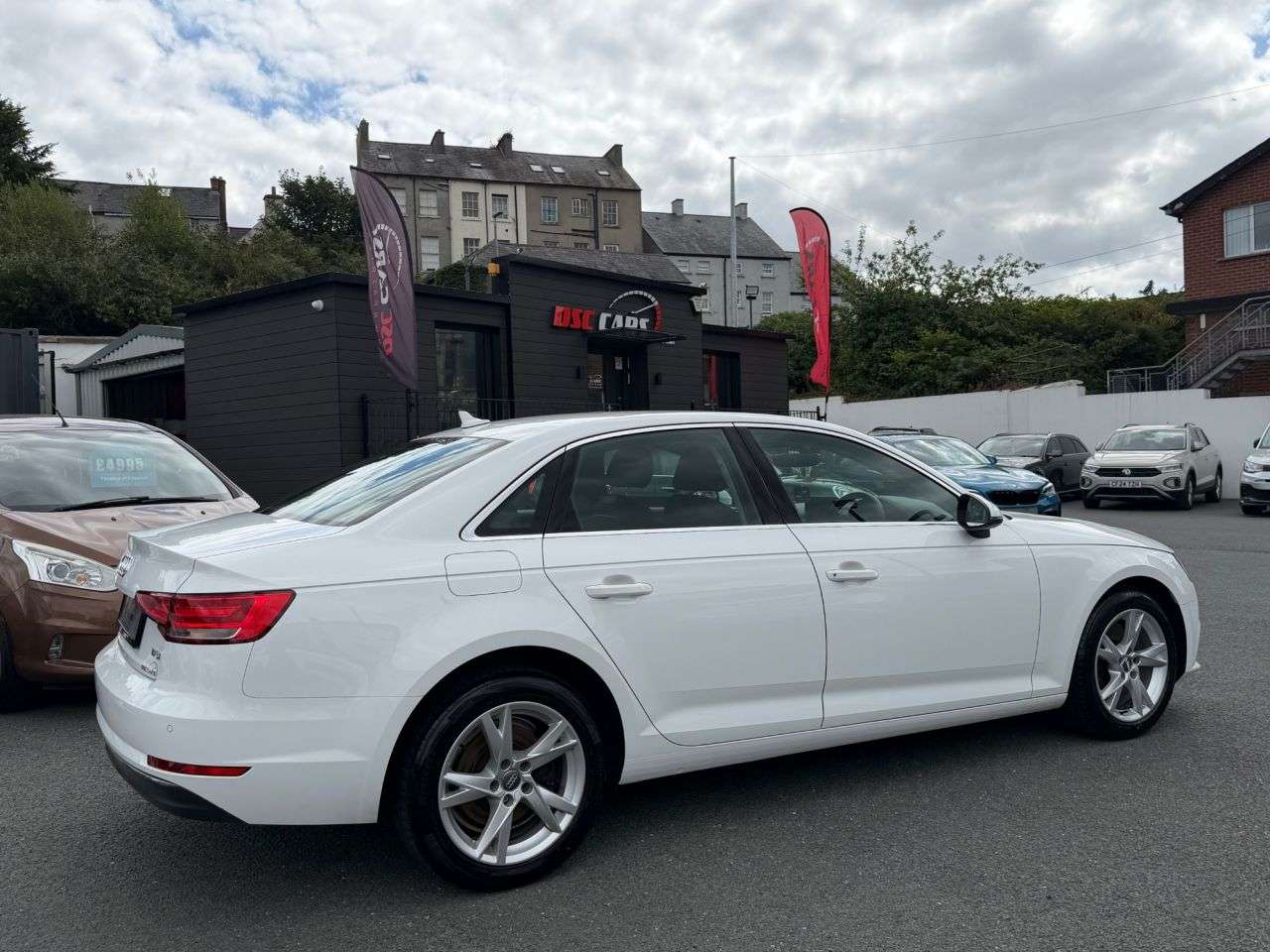 2017 AUDI A4 2017 AUDI A4