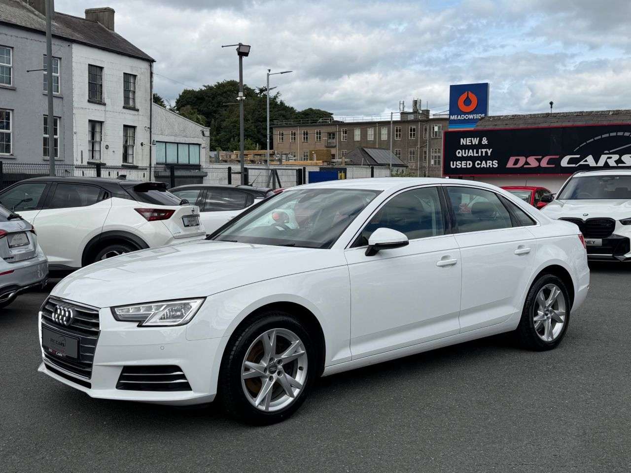 A 2017 AUDI A4 1.4 TFSI Sport Saloon 4dr Petrol Manual Euro 6 (s/s) (150 ps) A 2017 AUDI A4 1.4 TFSI Sport Saloon 4dr Petrol Manual Euro 6 (s/s) (150 ps)