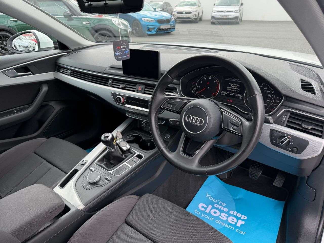 2017 AUDI A4 2017 AUDI A4