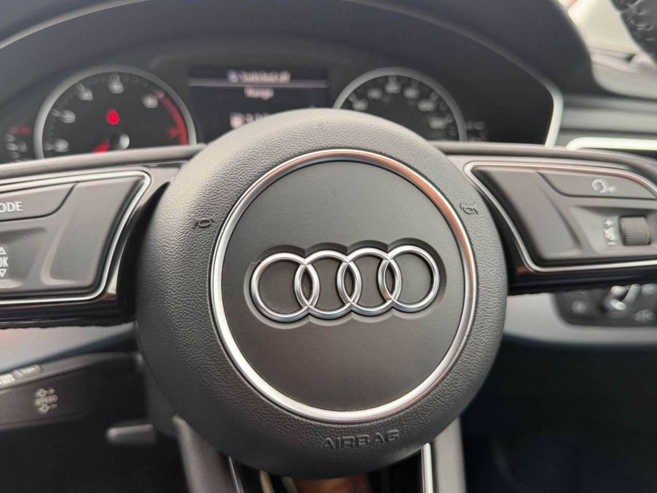 2017 AUDI A4 2017 AUDI A4