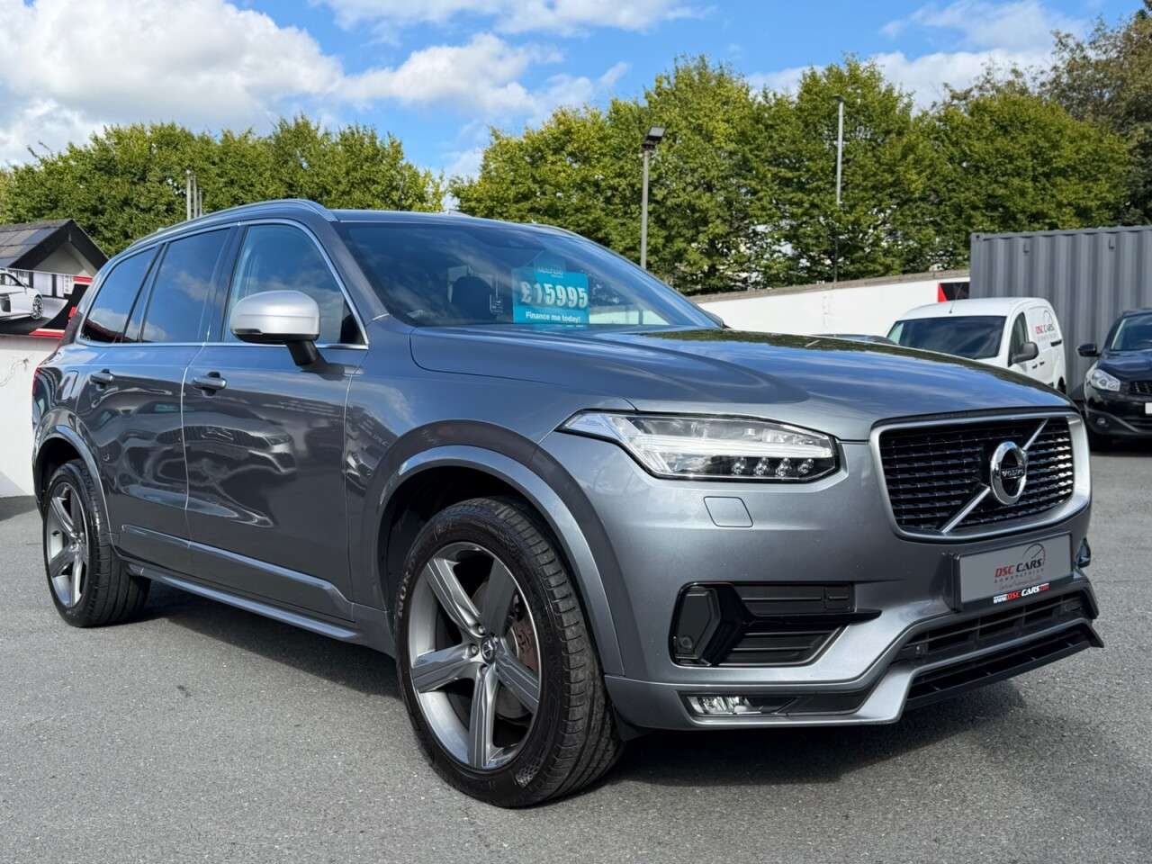 A 2017 VOLVO XC90 2.0 D5 PowerPulse R-Design Pro SUV 5dr Diesel Auto 4WD Euro 6 (s/s) (235 ps A 2017 VOLVO XC90 2.0 D5 PowerPulse R-Design Pro SUV 5dr Diesel Auto 4WD Euro 6 (s/s) (235 ps