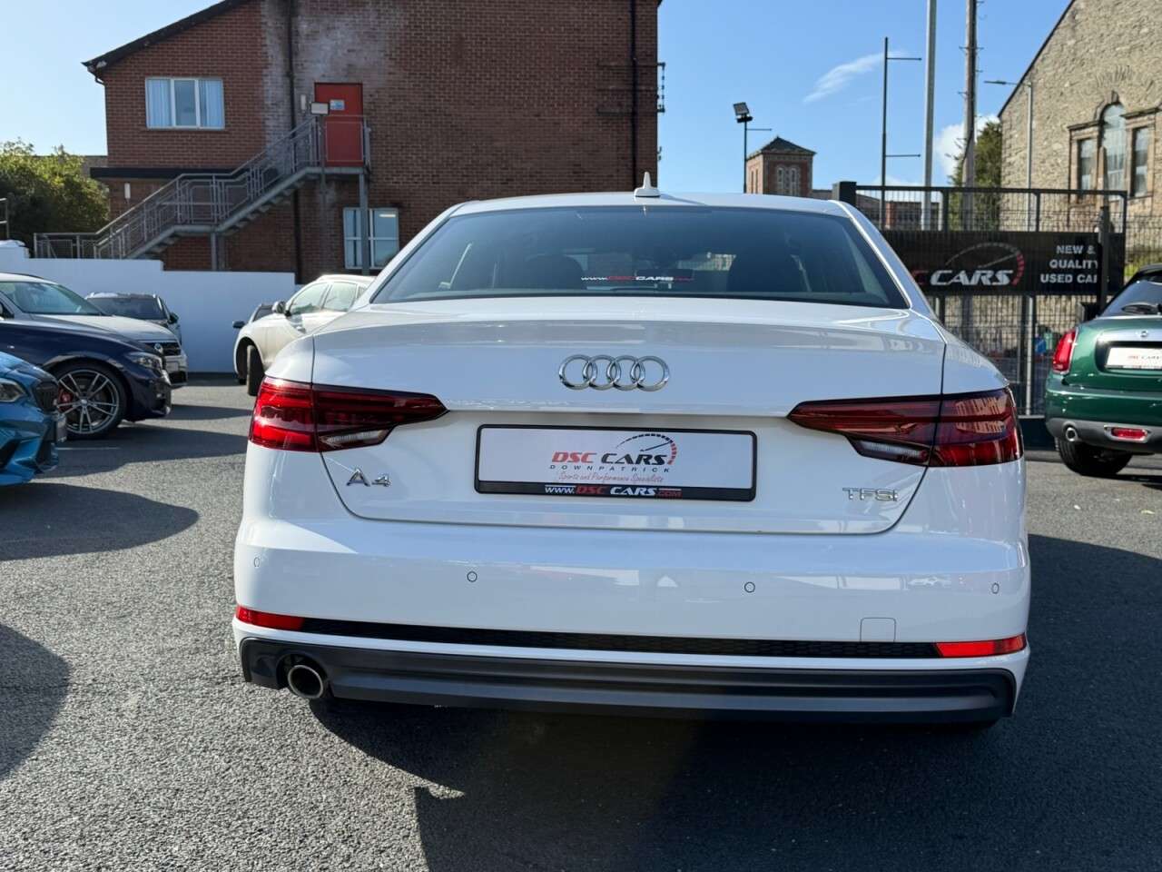 2018 AUDI A4 2018 AUDI A4