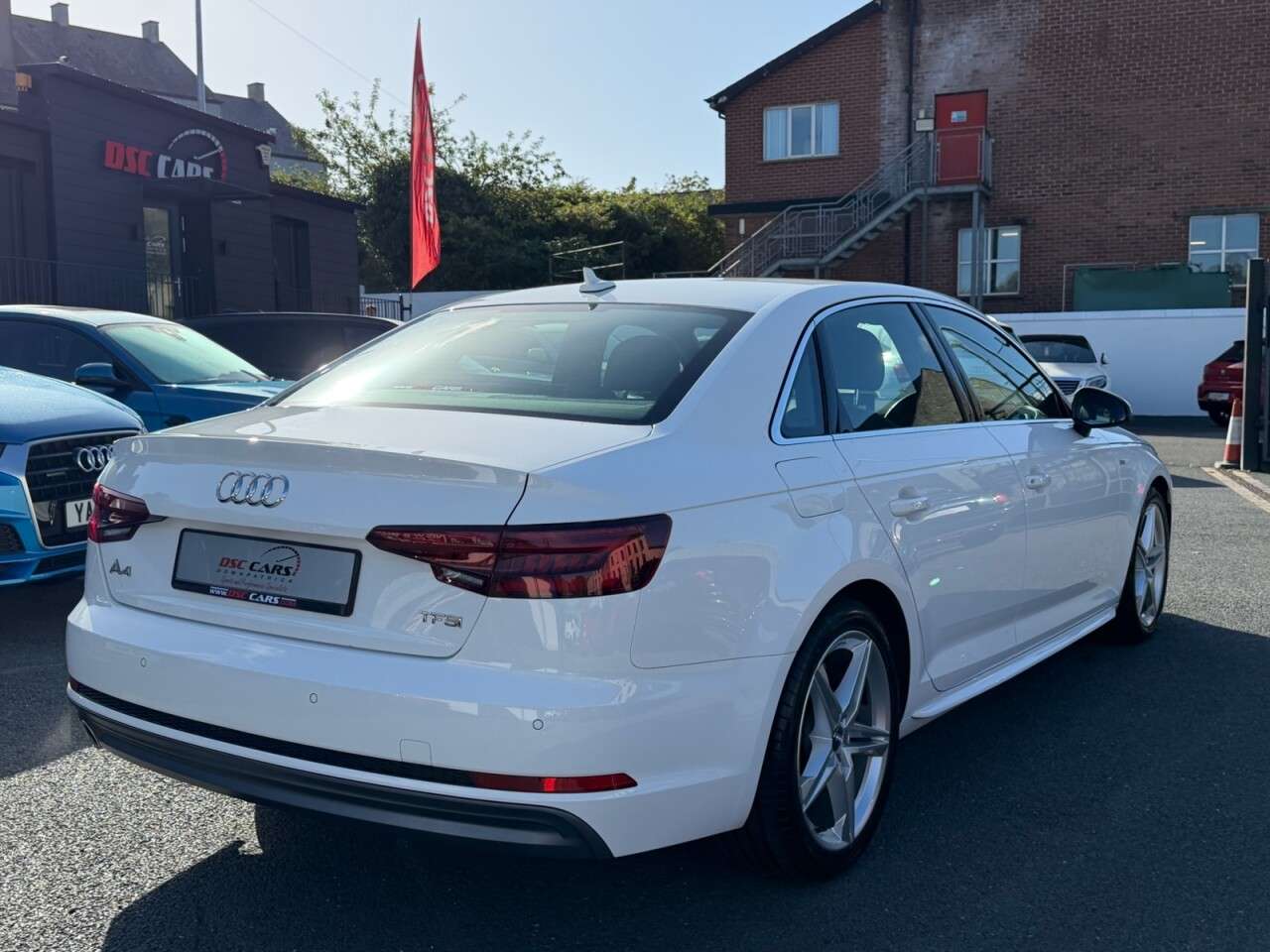 2018 AUDI A4 2018 AUDI A4