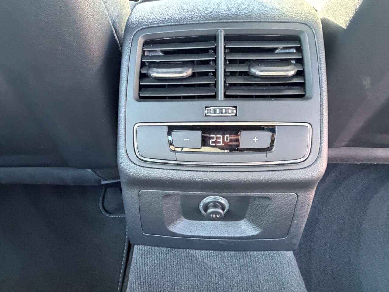 2018 AUDI A4 2018 AUDI A4