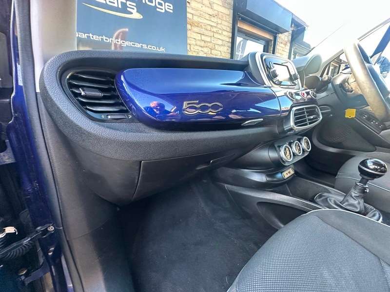 2017 FIAT 500X 2017 FIAT 500X