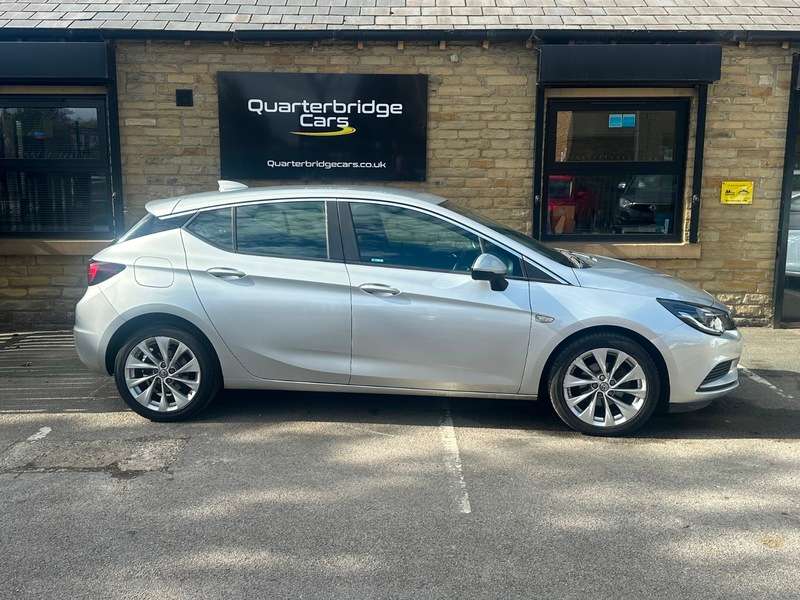 A 2018 VAUXHALL ASTRA TECH LINE NAV CDTI A 2018 VAUXHALL ASTRA TECH LINE NAV CDTI
