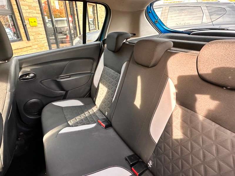 2014 DACIA SANDERO 2014 DACIA SANDERO