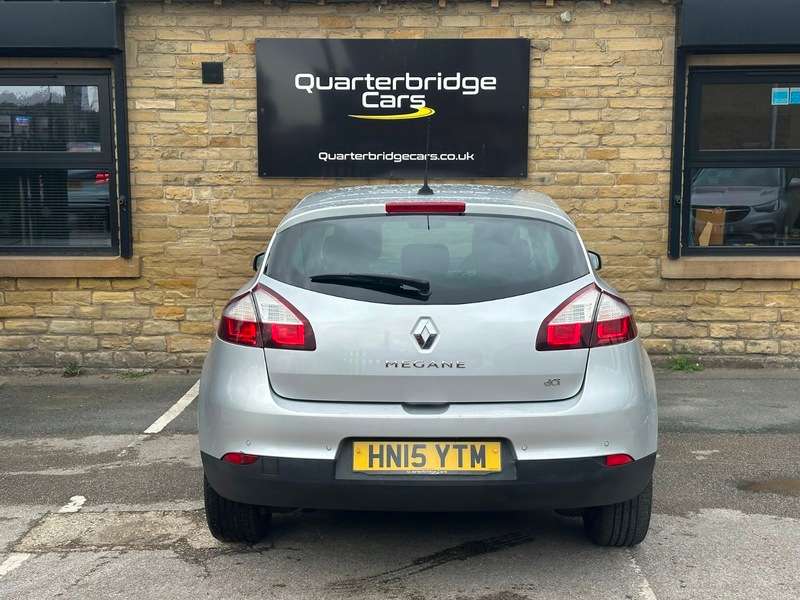 2015 RENAULT MEGANE 2015 RENAULT MEGANE