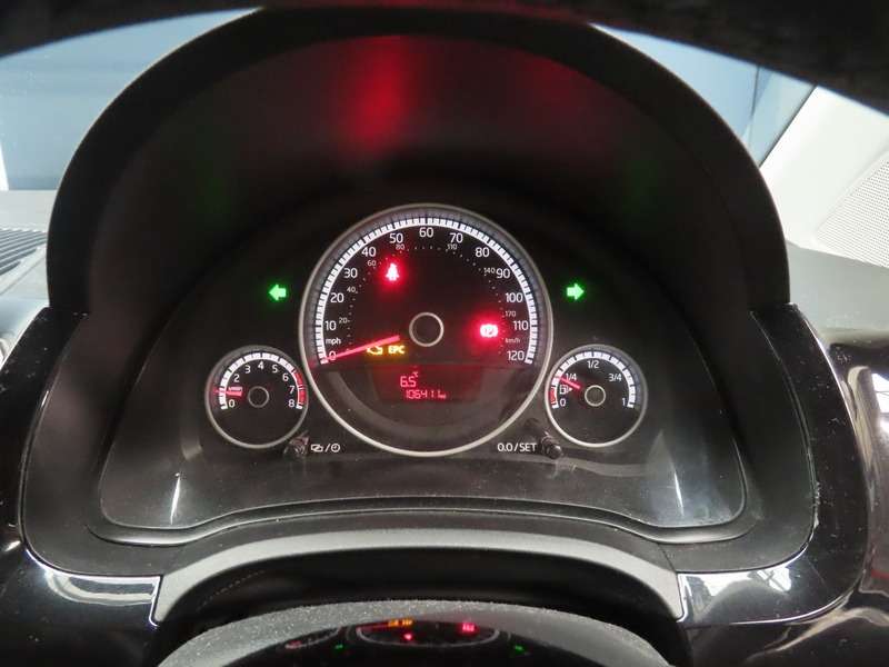 2016 VOLKSWAGEN UP 2016 VOLKSWAGEN UP