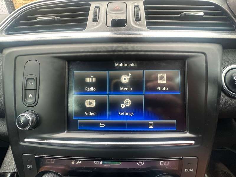 2017 RENAULT KADJAR 2017 RENAULT KADJAR