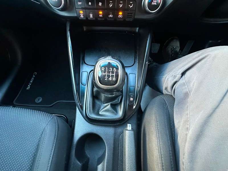 2014 KIA CARENS 2014 KIA CARENS