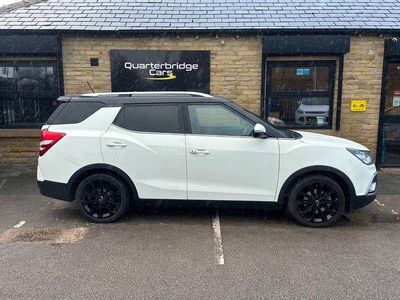 A 2018 SSANGYONG TIVOLI XLV ELX A 2018 SSANGYONG TIVOLI XLV ELX
