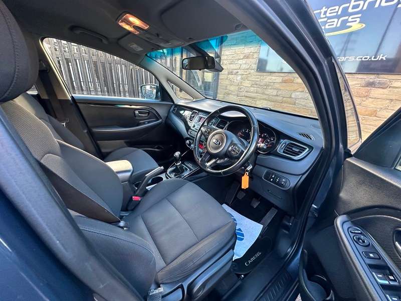 2014 KIA CARENS 2014 KIA CARENS