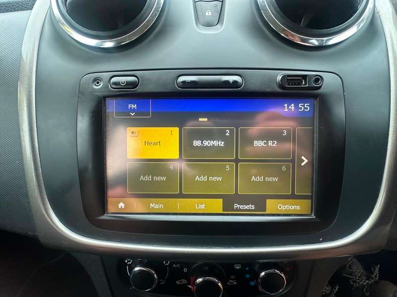 2015 DACIA SANDERO 2015 DACIA SANDERO