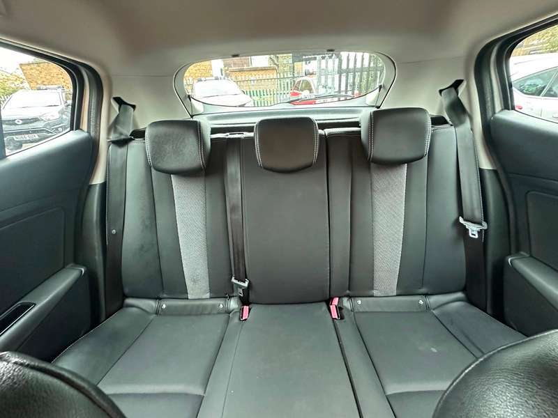 2015 RENAULT MEGANE 2015 RENAULT MEGANE