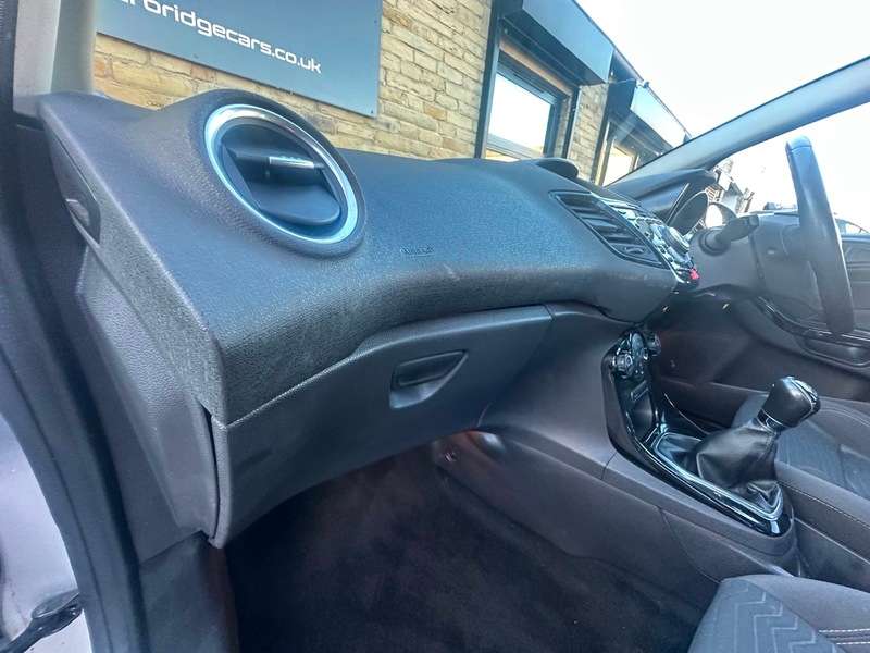 2013 FORD FIESTA 2013 FORD FIESTA