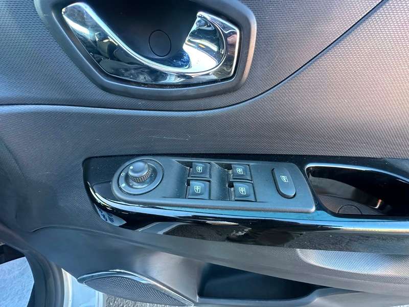 2016 RENAULT CAPTUR 2016 RENAULT CAPTUR