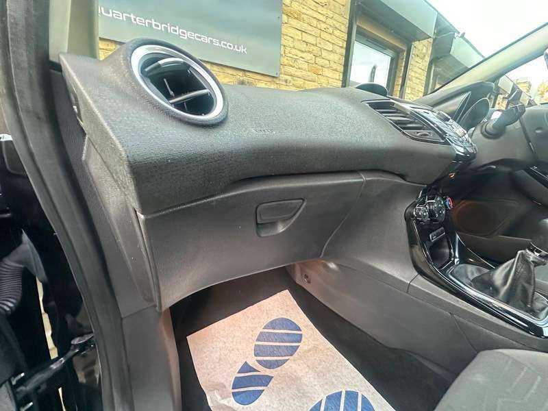 2013 FORD FIESTA 2013 FORD FIESTA