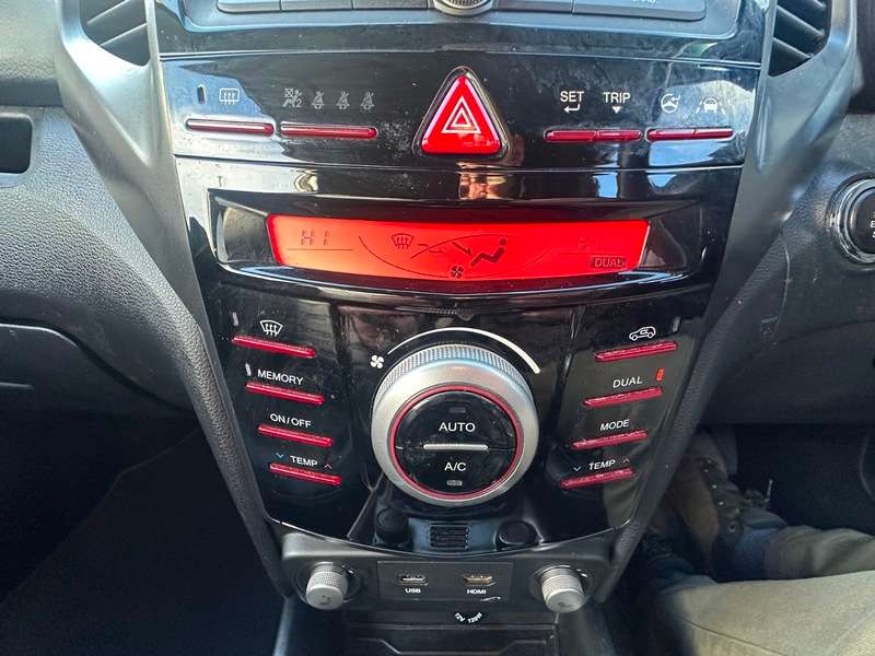 2018 SSANGYONG TIVOLI 2018 SSANGYONG TIVOLI