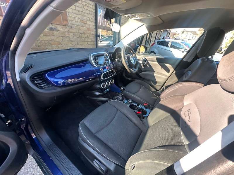 2017 FIAT 500X 2017 FIAT 500X