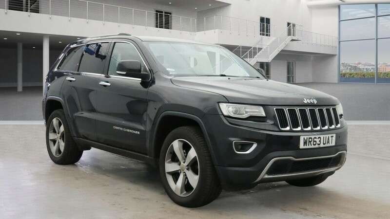 A 2013 JEEP GRAND CHEROKEE V6 CRD LIMITED A 2013 JEEP GRAND CHEROKEE V6 CRD LIMITED