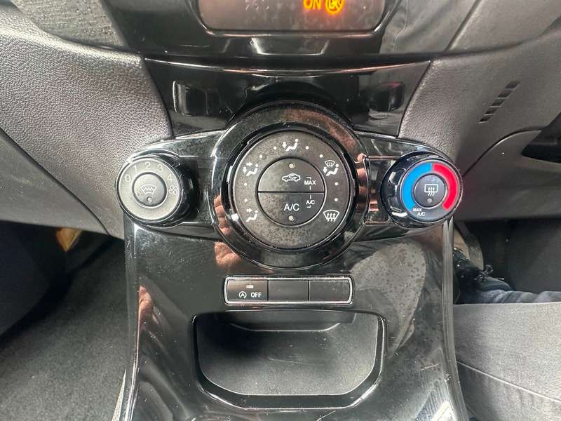 2015 FORD FIESTA 2015 FORD FIESTA