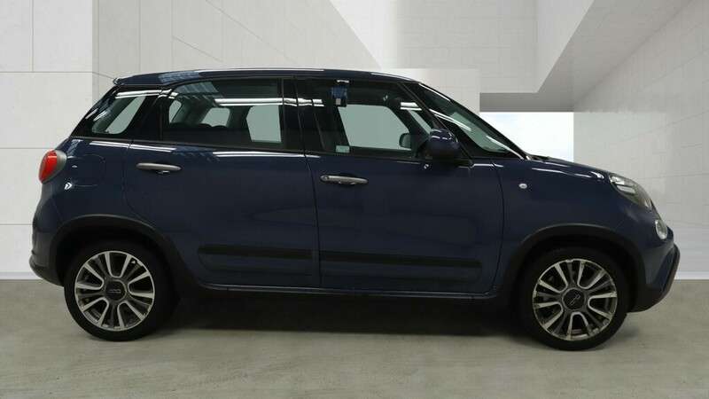 2020 FIAT 500L 2020 FIAT 500L