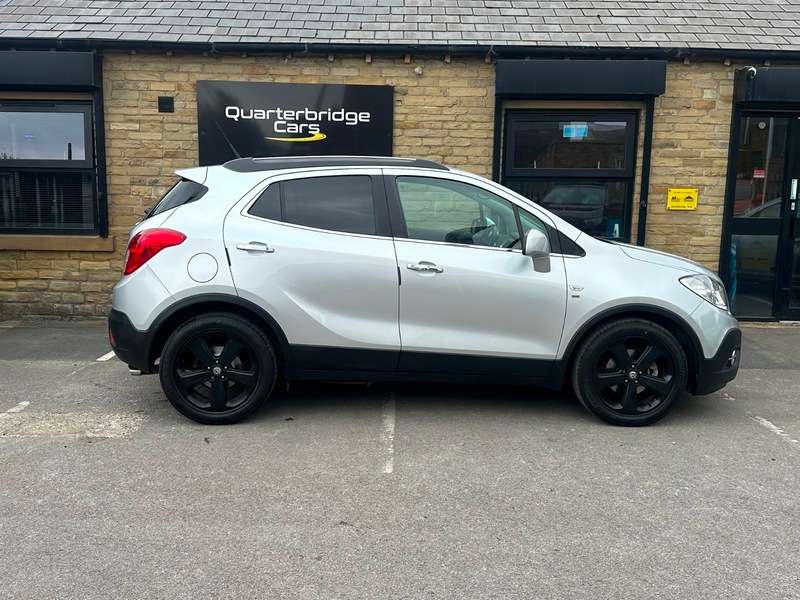A 2014 VAUXHALL MOKKA SE A 2014 VAUXHALL MOKKA SE