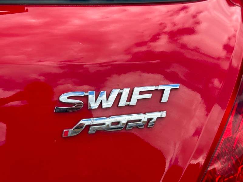 2014 SUZUKI SWIFT 2014 SUZUKI SWIFT