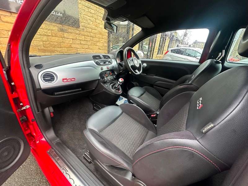 2014 FIAT 500 2014 FIAT 500