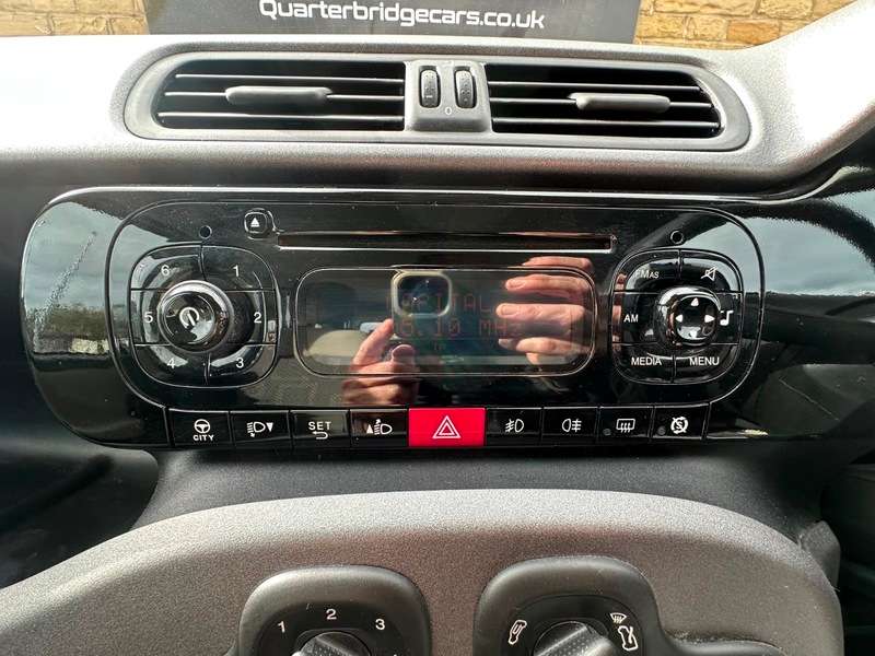 2012 FIAT PANDA 2012 FIAT PANDA