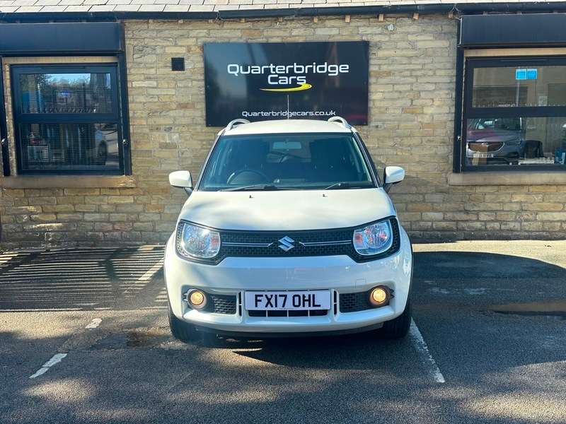 A 2017 SUZUKI IGNIS SZ-T DUALJET A 2017 SUZUKI IGNIS SZ-T DUALJET