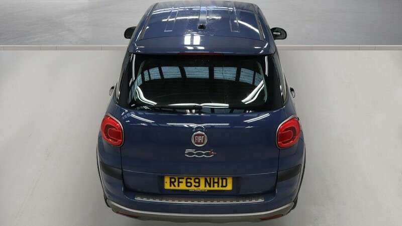 2020 FIAT 500L 2020 FIAT 500L