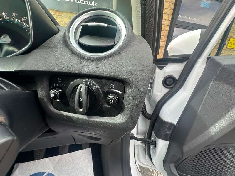 2016 FORD FIESTA 2016 FORD FIESTA