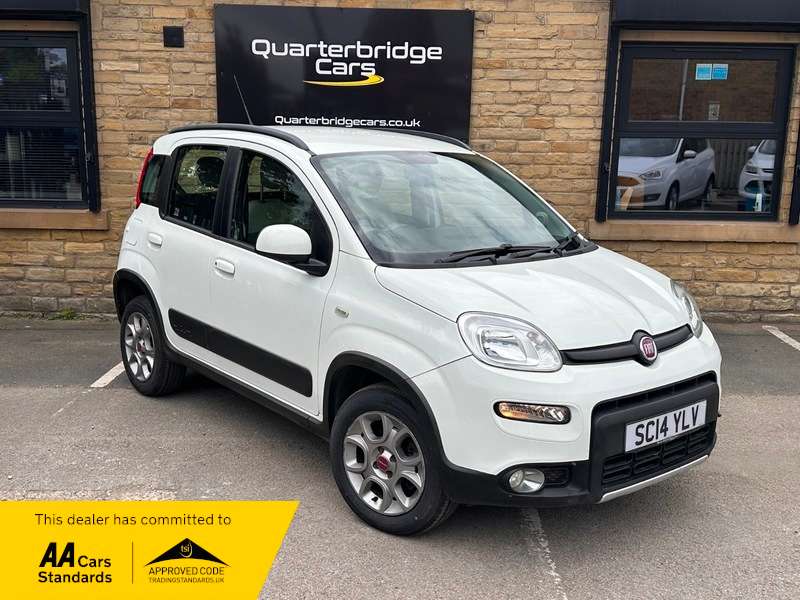 A 2014 FIAT PANDA 4x4 MULTIJET A 2014 FIAT PANDA 4x4 MULTIJET
