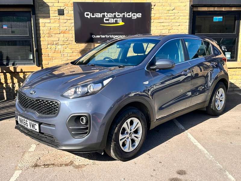 A 2016 KIA SPORTAGE 1 A 2016 KIA SPORTAGE 1